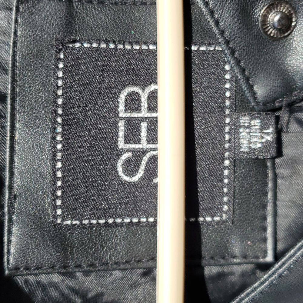 Xl jacket - Picture 3 of 3